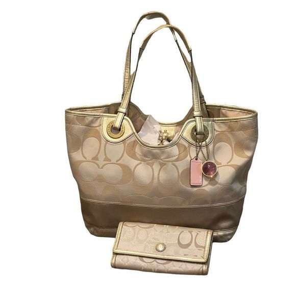 Large Matching Wallet Khaki and Tan Signature C Metallic Fabric Tote 12"L x 5"W - Picture 1 of 16